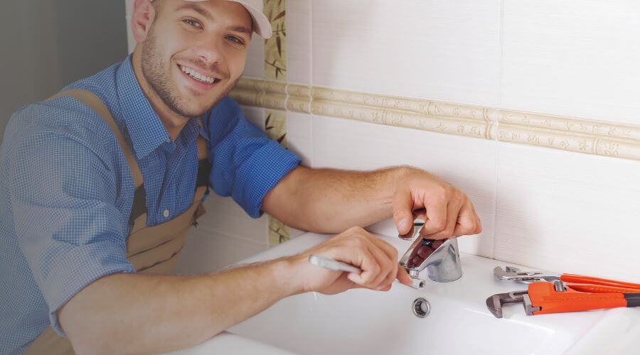 Faucet cartridge replacement in Truro, IA